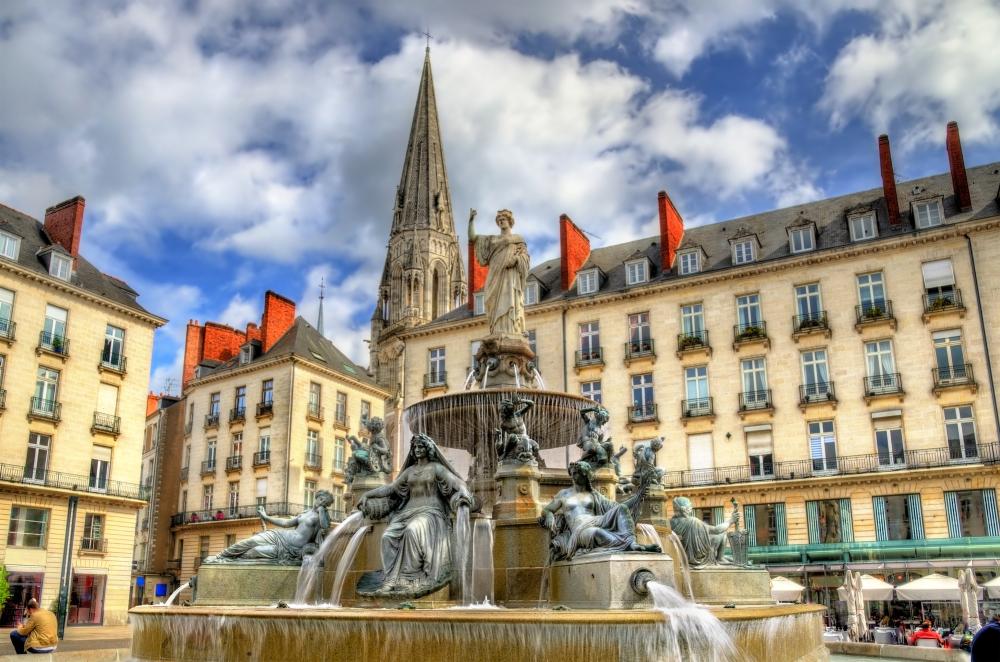 fontaine place royale Nantes